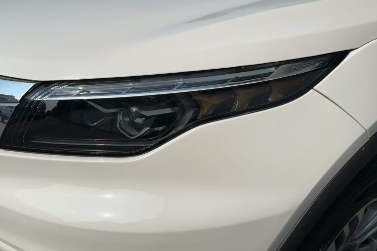 Used Qoros 5 2019 1.6T Automatic Zhiyun Connect (AliOS) Edition Prestige Model
