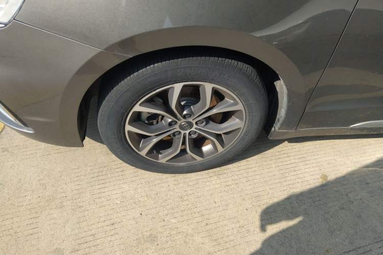 Used Geely Auto Emgrand GT 2017 2.4L Luxury Model