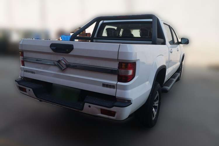 Used Huanghai N3 2019 2.4T Manual Two-Wheel Drive Sport Version China VI Standard 4K22D4T