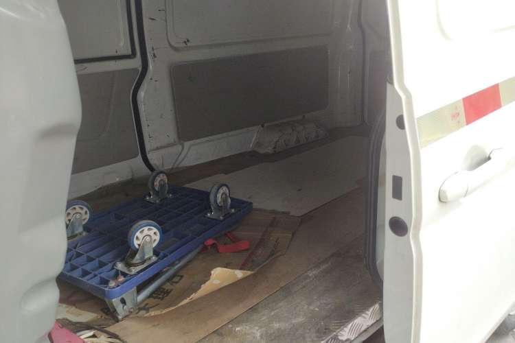 Used Farizon E5 2019 E5L Pure Electric Van with 41.86 kWh from Ningde
