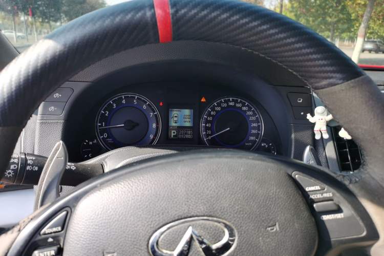 Used Infiniti G Series 2010 G25 Sedan Luxury Sport Edition