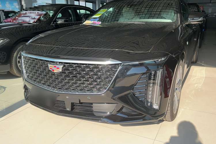 Used Cadillac CT6 2023 28T Luxury Version