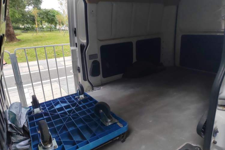 Used Ruichi EC35 2020 EC35 II Long-Range Version 41.86 kWh
