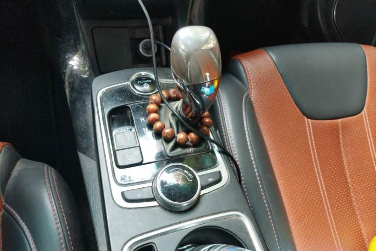 Used BYD Qin New Energy 2015 1.5T Dual-Crown Flagship Plus Edition
