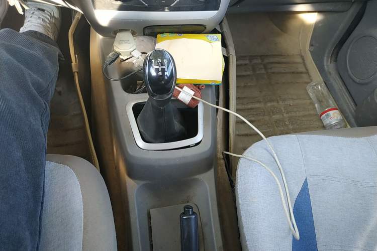 Used BAIC Weiwang M20 2013 1.5L Prestige Version BJ415B Gear Lever