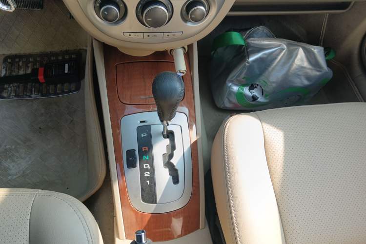 Used Buick Excelle 2011 1.6 LE-AT
