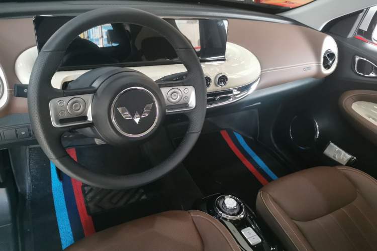 Used Wuling Bingo 2023 333 km Lingxi Connected Version