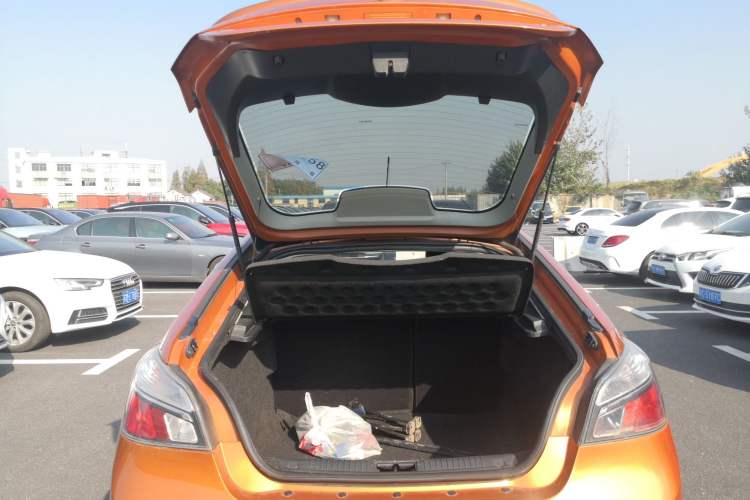 Used MG 6 2012 Hatchback 1.8T Manual Comfort Edition