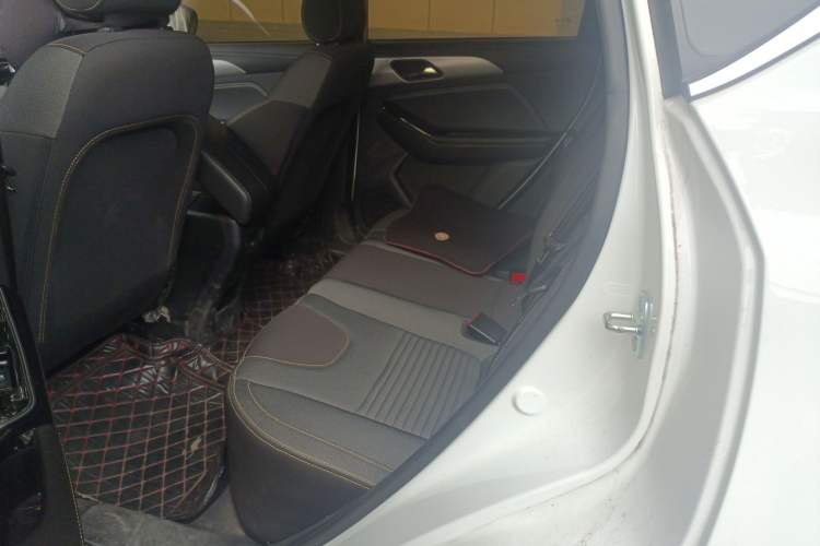 Used BAIC Beijing X3 2019 1.5T CVT Glory Edition
