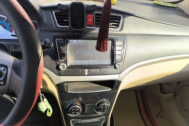 Used Great Wall C30 2013 New Vision Edition 1.5L Manual ZhiShang Model
