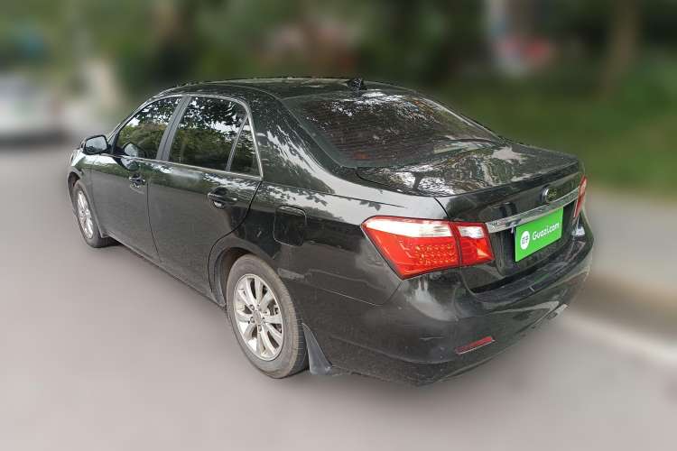 Used BYD G6 2013 2.0L Manual Luxury Version