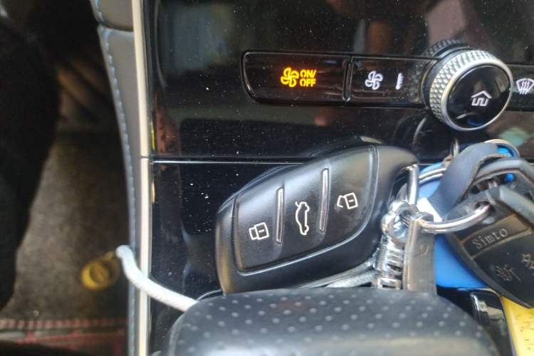 Used Rising ER6 2020 620 km Smart Edition
