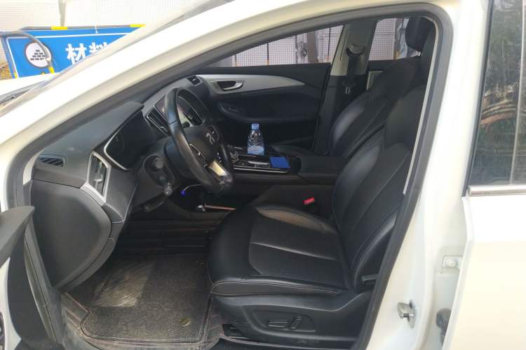 Used Rising ER6 2020 620 km Smart Edition
