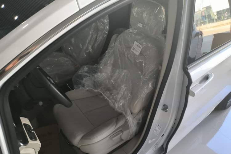 Used Buick GL8 2023 ES Lu Zun Comfort Model
