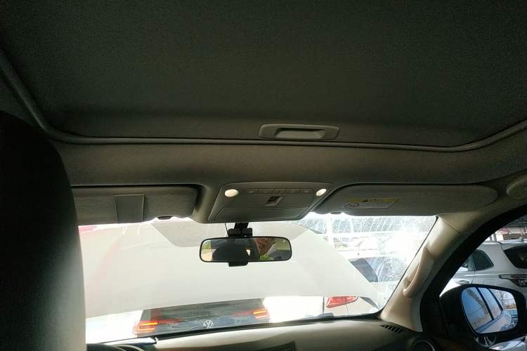 Used Nissan Terra 2018 2.5L Automatic 2WD Luxury Edition
