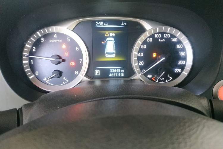 Used Nissan Terra 2018 2.5L Automatic 2WD Luxury Edition
