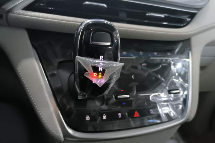 Used Buick GL8 2023 ES Lu Zun Comfort Model
