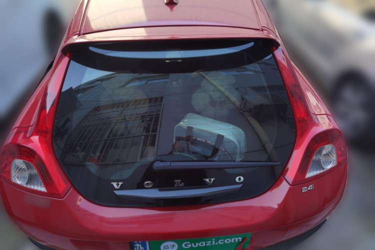 Used Volvo C30 2008 2.4i model