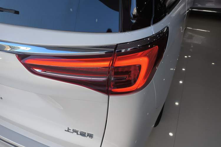 Used Buick GL8 2023 ES Lu Zun Comfort Model
