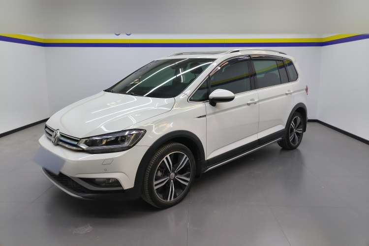 Used Volkswagen Touran 2018 Volkswagen Touran L 280TSI DSG Boundary Edition 7 Seats China V Emission Standard