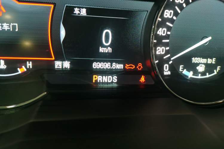 Used Lincoln MKX 2017 2.0T Four-Wheel Drive Zunya Edition
