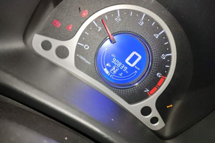 Used CHANGAN Benni 2015 1.4L IMT Luxury Model China IV
