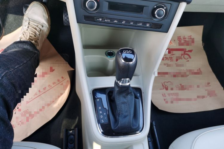 Used Skoda Rapid Spaceback 2014 1.4 TSI DSG Comfort Edition
