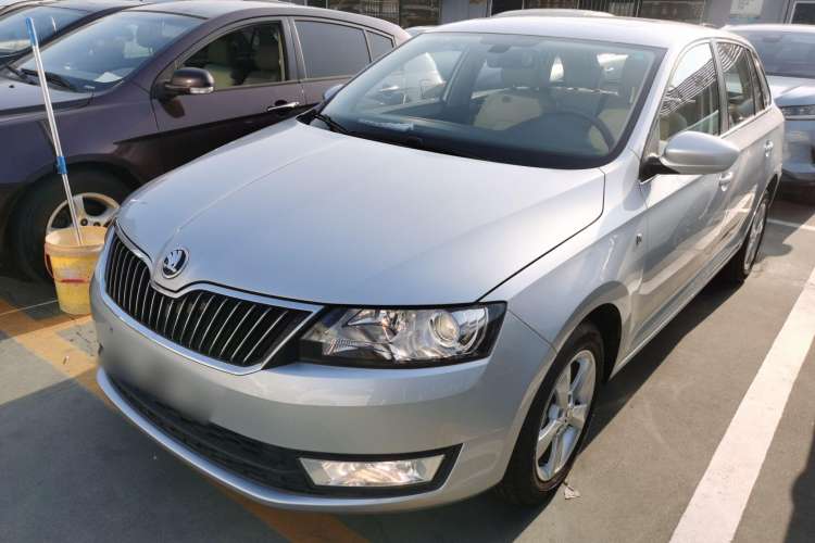 Used Skoda Rapid Spaceback 2014 1.4 TSI DSG Comfort Edition