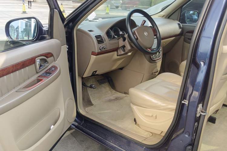 Used Buick GL8 2006 Lu Zun 3.0L CT Comfort Edition