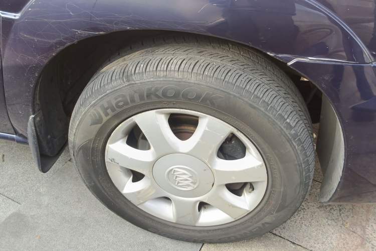 Used Buick GL8 2006 Lu Zun 3.0L CT Comfort Edition