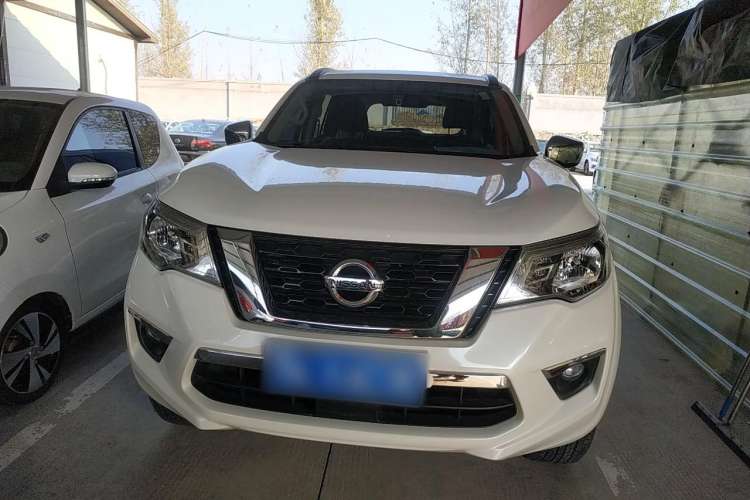 Used Nissan Terra 2018 2.5L Automatic 2WD Luxury Edition
