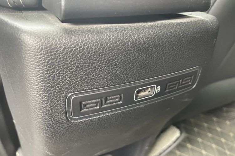 Used Geely Auto Coolray 2020 PRO 240T Manual Shooter