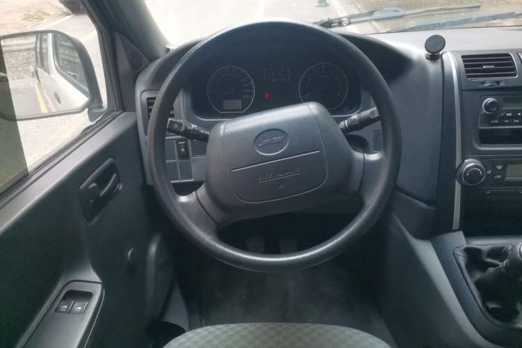 Used Jinbei Express 2018 2.0L Standard Version V19