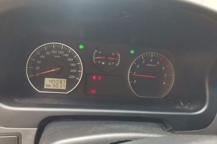 Used Jinbei Express 2018 2.0L Standard Version V19