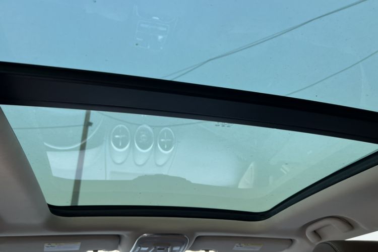 Used BYD Tang New Energy 2015 2.0T Four-Wheel-Drive Flagship Model Interior 7