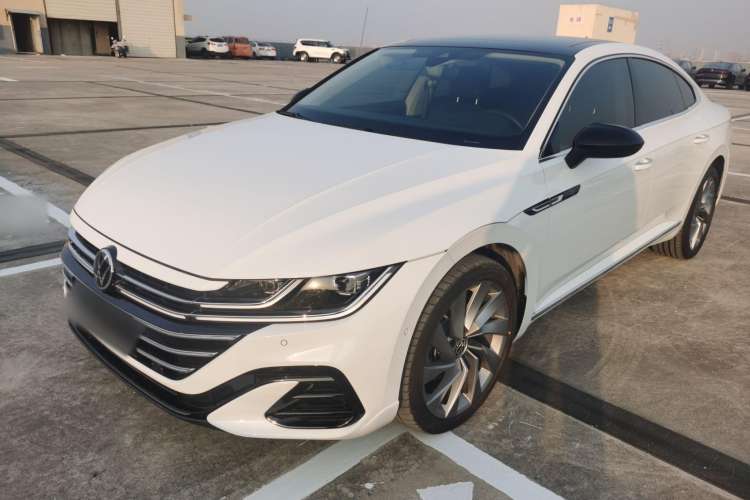 Used Volkswagen CC 2023 380TSI Striking Edition