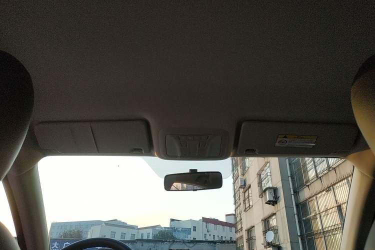 Used Dongfeng Aeolus AX4 2017 1.6L DCT Trendy Style