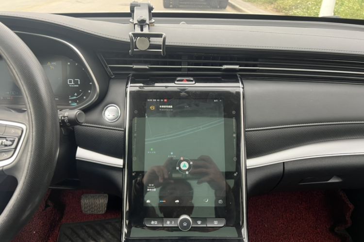 Used Roewe RX5 MAX 2019 300TGI Automatic Smart Cabin Luxury Edition