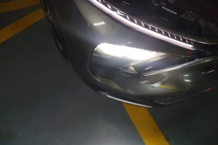 Used Citroen C5 X 2021 1.6T Enjoy the Extraordinary Right Front Headlight