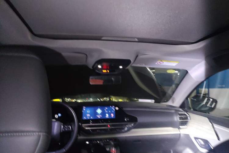 Used Citroen C5 X 2021 1.6T Enjoy the Extraordinary Headliner