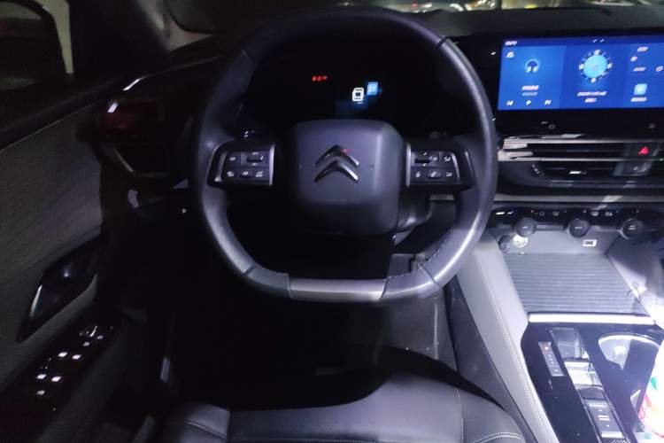 Used Citroen C5 X 2021 1.6T Enjoy the Extraordinary Steering Wheel