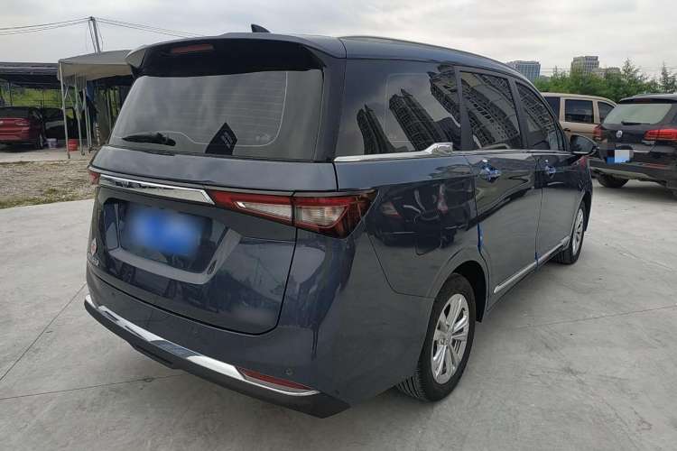 Used Wuling Jiachen 2022 1.5T CVT Smart Luxury Version
