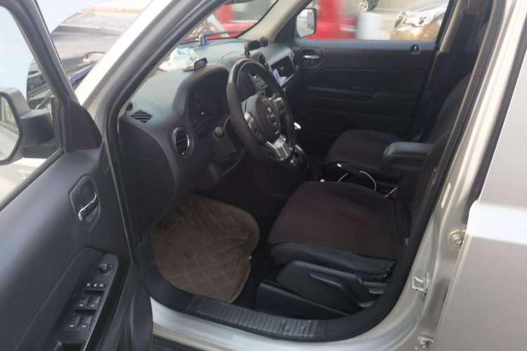 Used Jeep Patriot 2011 2.4 Classic Edition
