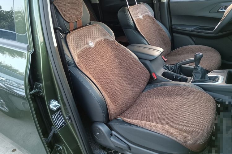 Used JMC Baodian 2022 2.5T Diesel 2WD Comfort Edition with Flat Bed and Extended Wheelbase – JX4D25A6L
