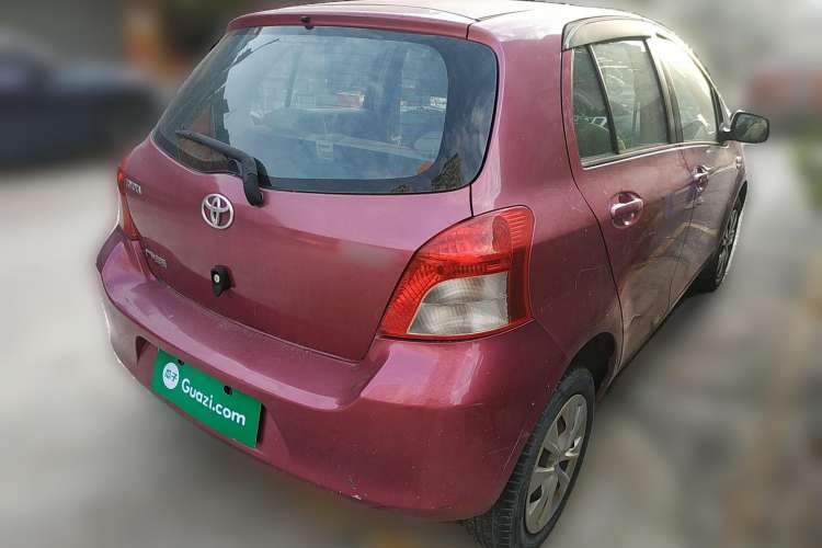 Used Toyota Yaris 2011 1.6E Automatic Charm Edition Rear Right 45 Deg