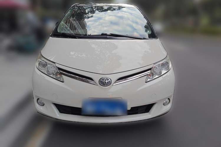 Used Toyota Previa 2006 2.4L 7-Seater Luxury Edition Front