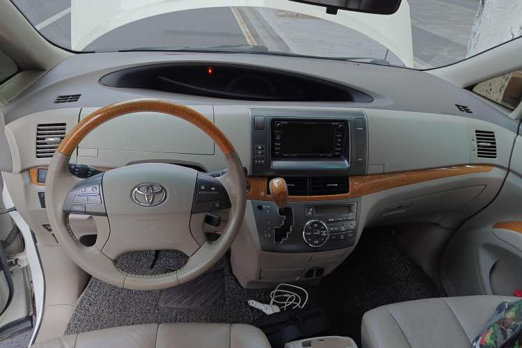 Used Toyota Previa 2006 2.4L 7-Seater Luxury Edition Center Console