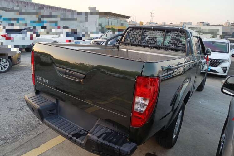 Used JMC Baodian 2022 2.5T Diesel 2WD Comfort Edition with Flat Bed and Extended Wheelbase – JX4D25A6L
