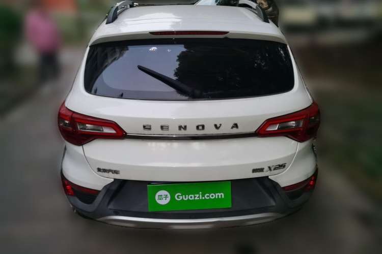 Used BAIC Senova X25 2015 1.5L manual Comfort trim level