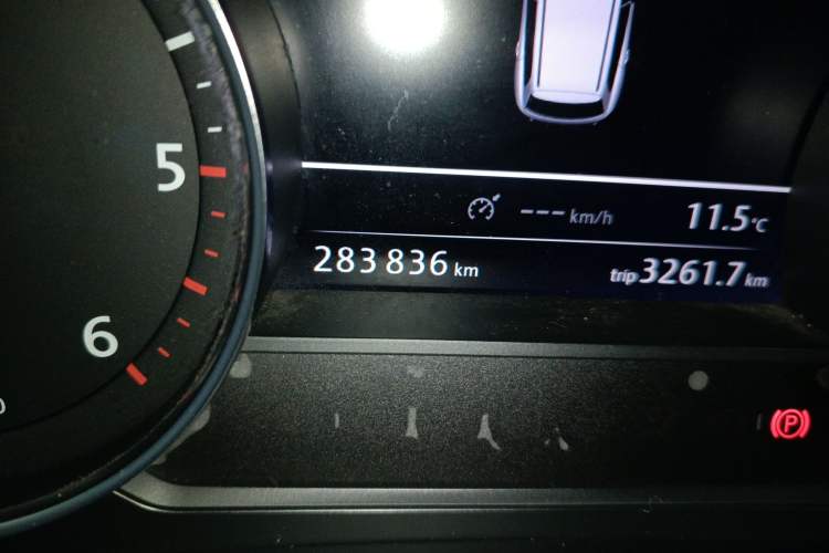 Used Volkswagen Touareg 2011 3.0 TDI Diesel Standard Version
